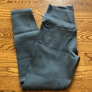 Born Primitive Limitless Leggings Ribbed Blue Grey
